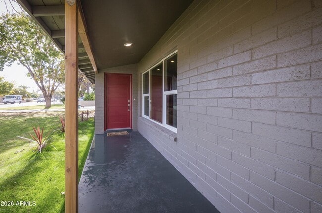 2026 S El Camino Dr in Tempe, AZ - Building Photo - Building Photo