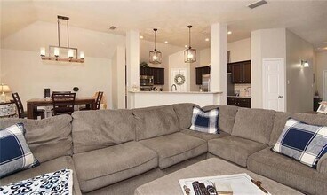 4812 Stetson Dr S in Fort Worth, TX - Building Photo - Building Photo