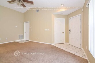 22629 St Thomas Cir in Lutz, FL - Building Photo - Building Photo