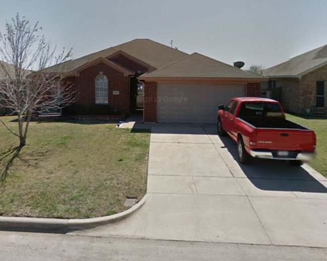 property at 4005 Busch Gardens Dr