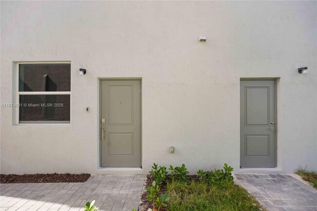 property at 13621 SW 185th Ln
