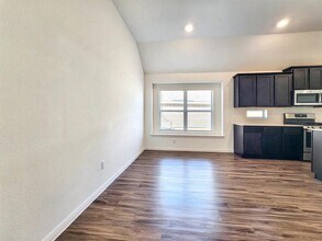 610 Hereford Lp in Hutto, TX - Building Photo - Building Photo