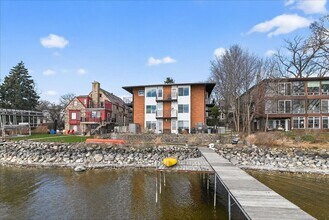 713 S Few St in Madison, WI - Building Photo - Building Photo