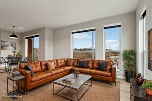 The Tuxedo Apartments in Madison, WI - Building Photo