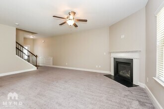 64 Castlemoor Loop in Adairsville, GA - Building Photo - Building Photo