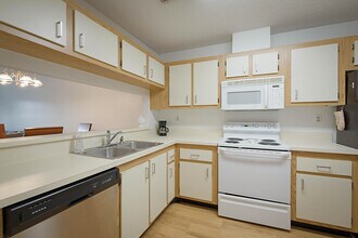 903 Harbour Pointe Way in Greenacres, FL - Building Photo - Building Photo