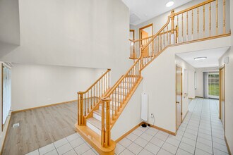 9012 Witham Ln in Woodridge, IL - Building Photo - Building Photo