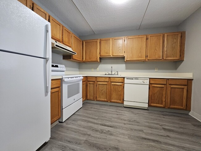 30 Harbor Point Blvd, Unit 305 in Boston, MA - Building Photo - Building Photo