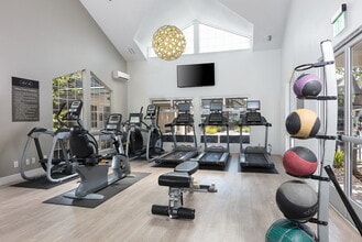 Bel Air in San Ramon, CA - Foto de edificio - Building Photo