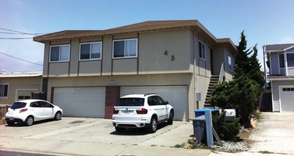 43 Santa Rosa Ave in Pacifica, CA - Building Photo - Building Photo