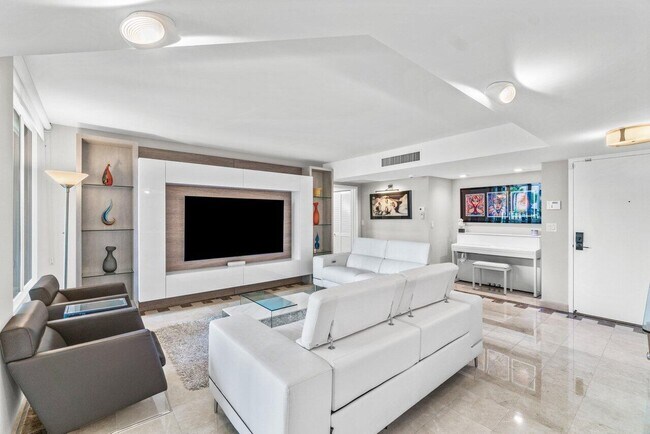 property at 140 SE 5th Ave