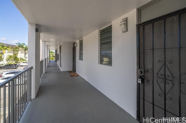 45-697-697 Kamehameha Hwy in Kaneohe, HI - Foto de edificio - Building Photo