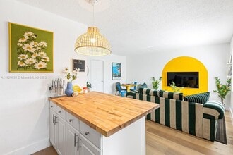 811 Tequesta St in Fort Lauderdale, FL - Building Photo - Building Photo