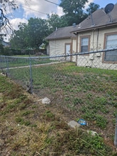 226 Topeka Blvd in San Antonio, TX - Foto de edificio - Building Photo