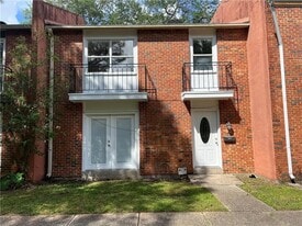 7702 Belcrest Pl in New Orleans, LA - Building Photo