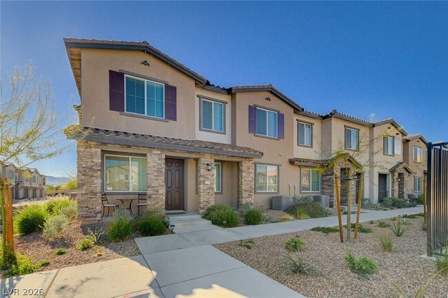 7320 N Decatur Blvd in Las Vegas, NV - Building Photo - Building Photo