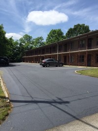 128 Charles St in Danville, VA - Foto de edificio - Building Photo