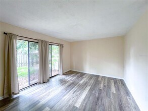 4437 NW 41 Pl in Gainesville, FL - Building Photo - Building Photo