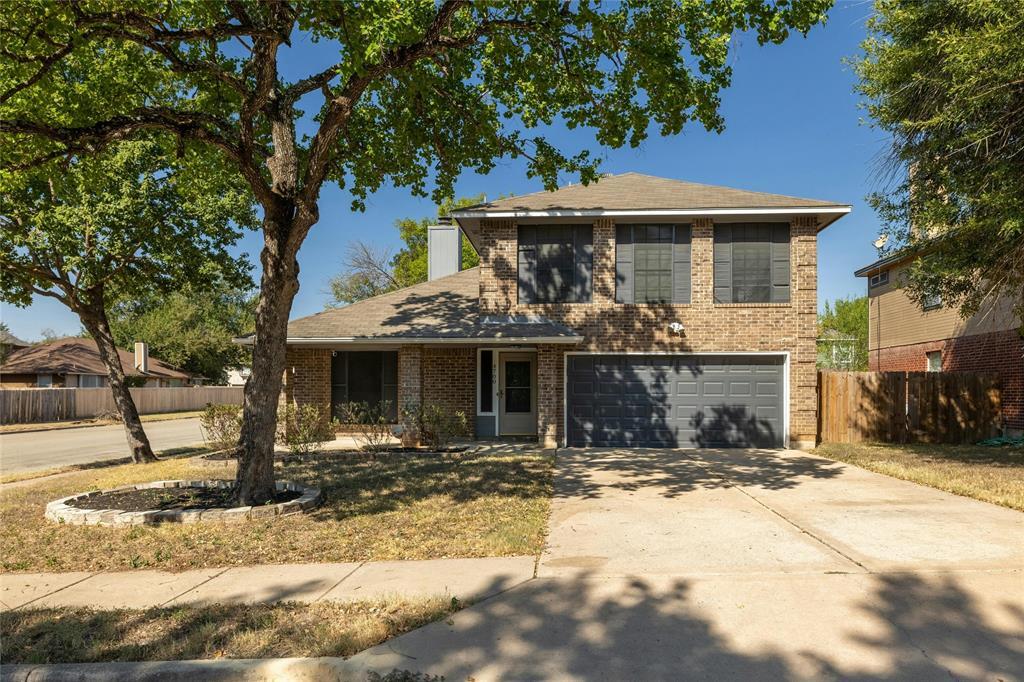 4700 Fallenash Dr in Austin, TX - Building Photo