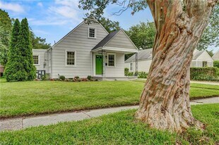 7524 Virginian Dr in Norfolk, VA - Building Photo