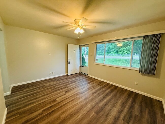 4126-4126 Cypress Rd in St. Ann, MO - Building Photo - Building Photo