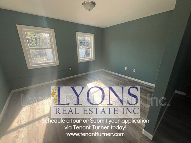 917 Pineknot Rd in Ashburn, GA - Foto de edificio - Building Photo