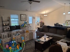 600 Osprey Landing Dr in Holly Ridge, NC - Building Photo - Building Photo