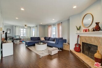 4843 W 118th St in Hawthorne, CA - Foto de edificio - Building Photo