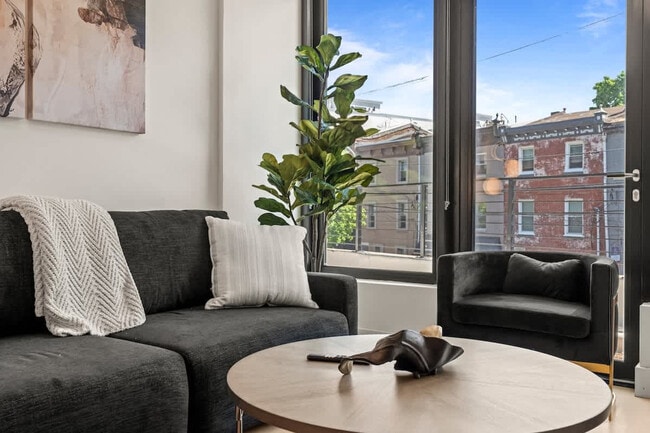 property at 1222 N 2nd St