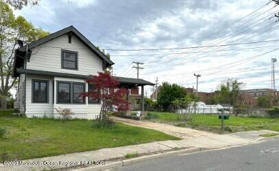 406 Lake Dr in Allenhurst, NJ - Building Photo