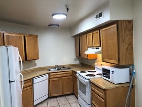 659 N 700 E, Unit 6 in Provo, UT - Building Photo - Building Photo