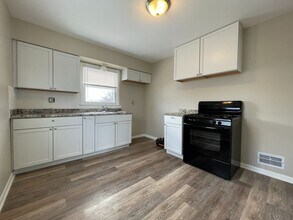 8129 W Villard Ave in Milwaukee, WI - Building Photo - Building Photo