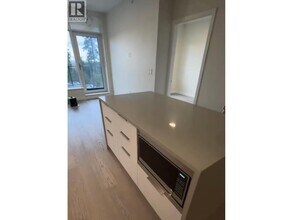 6138 Birney Ave in Vancouver, BC - Building Photo - Building Photo