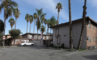 Vernon Apartments in Riverside, CA - Building Photo - Building Photo