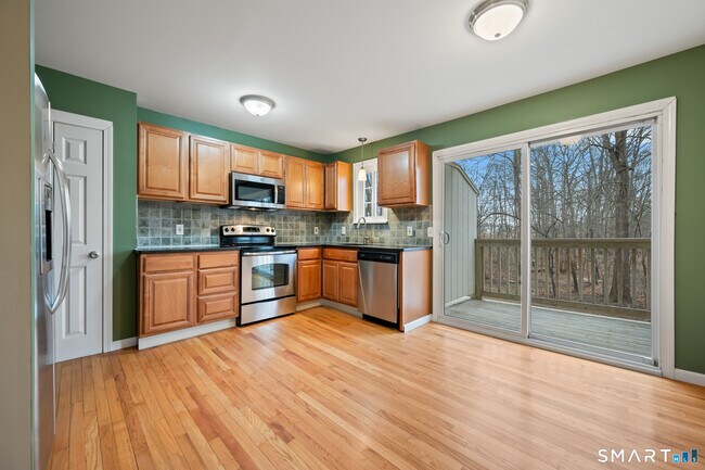 92 Cynthia Ln in Middletown, CT - Building Photo - Building Photo