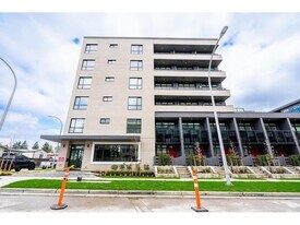 15733-15785 85 Ave in Surrey, BC - Building Photo