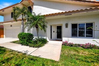 4517 NW 5th Ave in Boca Raton, FL - Building Photo - Building Photo