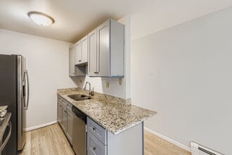 870 Winesap Ct in Prospect Heights, IL - Building Photo - Building Photo