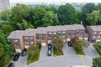 1-76 Windy Golf Way in Toronto, ON - Building Photo - Building Photo