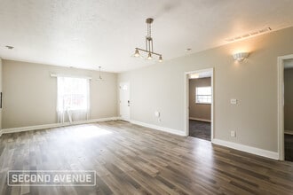 1169 Lincoln Ave in Cincinnati, OH - Building Photo - Building Photo