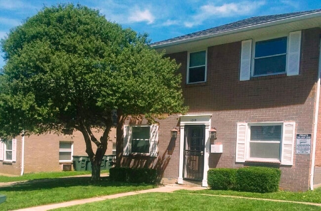 1319 Chardon Ct, Unit D