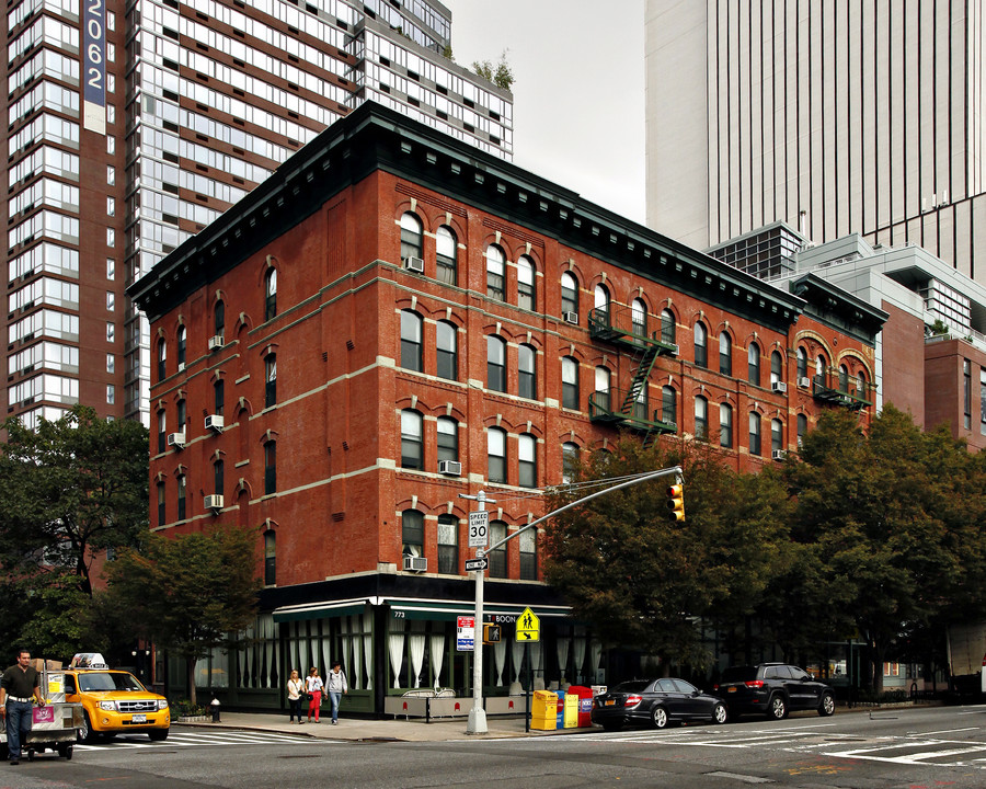 773-777 10th Ave in New York, NY - Building Photo