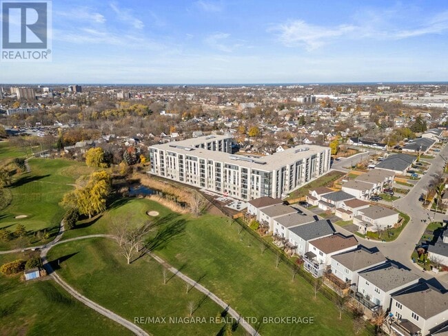 50 Herrick Ave in St Catharines, ON - Building Photo - Building Photo