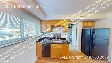 3800 Normandy Rd in Royal Oak, MI - Building Photo - Building Photo