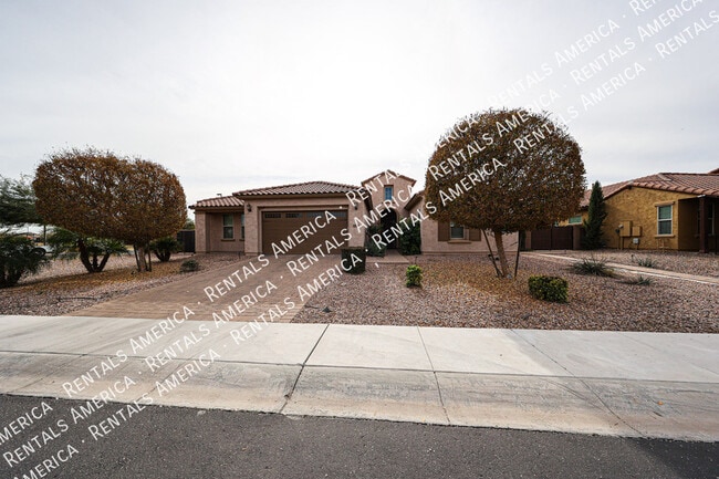 property at 3375 E Balsam Dr