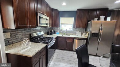 6223 58th Ave in East Riverdale, MD - Building Photo - Building Photo