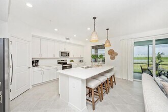 12620 Radiance Ct in Venice, FL - Building Photo - Building Photo