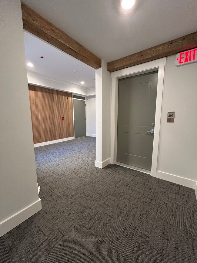 34 Bailey Ave in Ridgefield, CT - Foto de edificio - Building Photo