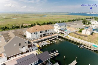 407 Longport Dr in Longport, NJ - Foto de edificio - Building Photo