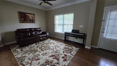 6860 Rocking Horse Ln in Cumming, GA - Building Photo - Building Photo